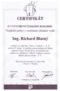Nejdel�� pobyt v  chladn� vod� (rok 2000)